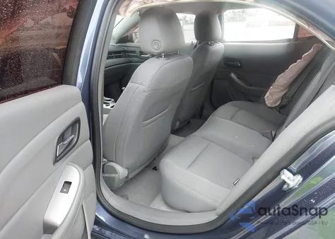 2015 Chevrolet Malibu Ls z USA, uszkodzony, nr VIN 1G11B5SLXFF326678